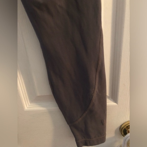 COPY - Athleta HI-RISE  Gray/Mauve size small super soft leggings - Picture 4 of 7
